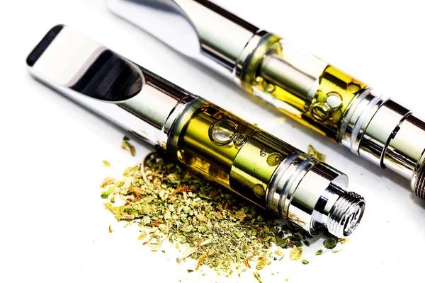 Exploring the World of THCA Vape Pens: Everything You Need to Know